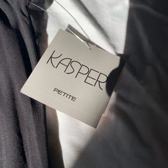 Vintage Deadstock black sleeveless top with dainty knot design - Picture 4 of 10